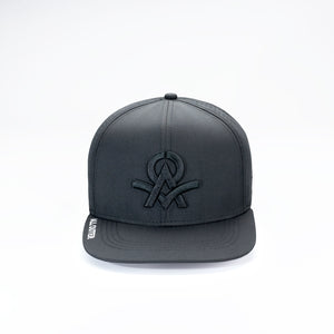 Sweat Out 2.0 Hat with Sunglasses Keeper - Flat Black on Black