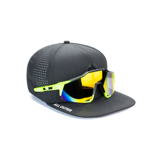 Sweat Out 2.0 Hat with Sunglasses Keeper - Flat Black on Black
