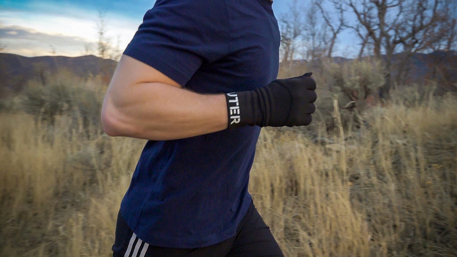 Gloves - Active Chill AllOuter Out Stretch